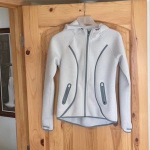 Athleta Fuse Jacket XS